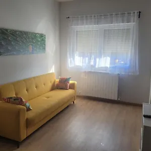 https://apartamento-kuko-con-wifi-al-lado-metro.sansebastianhotels.net
