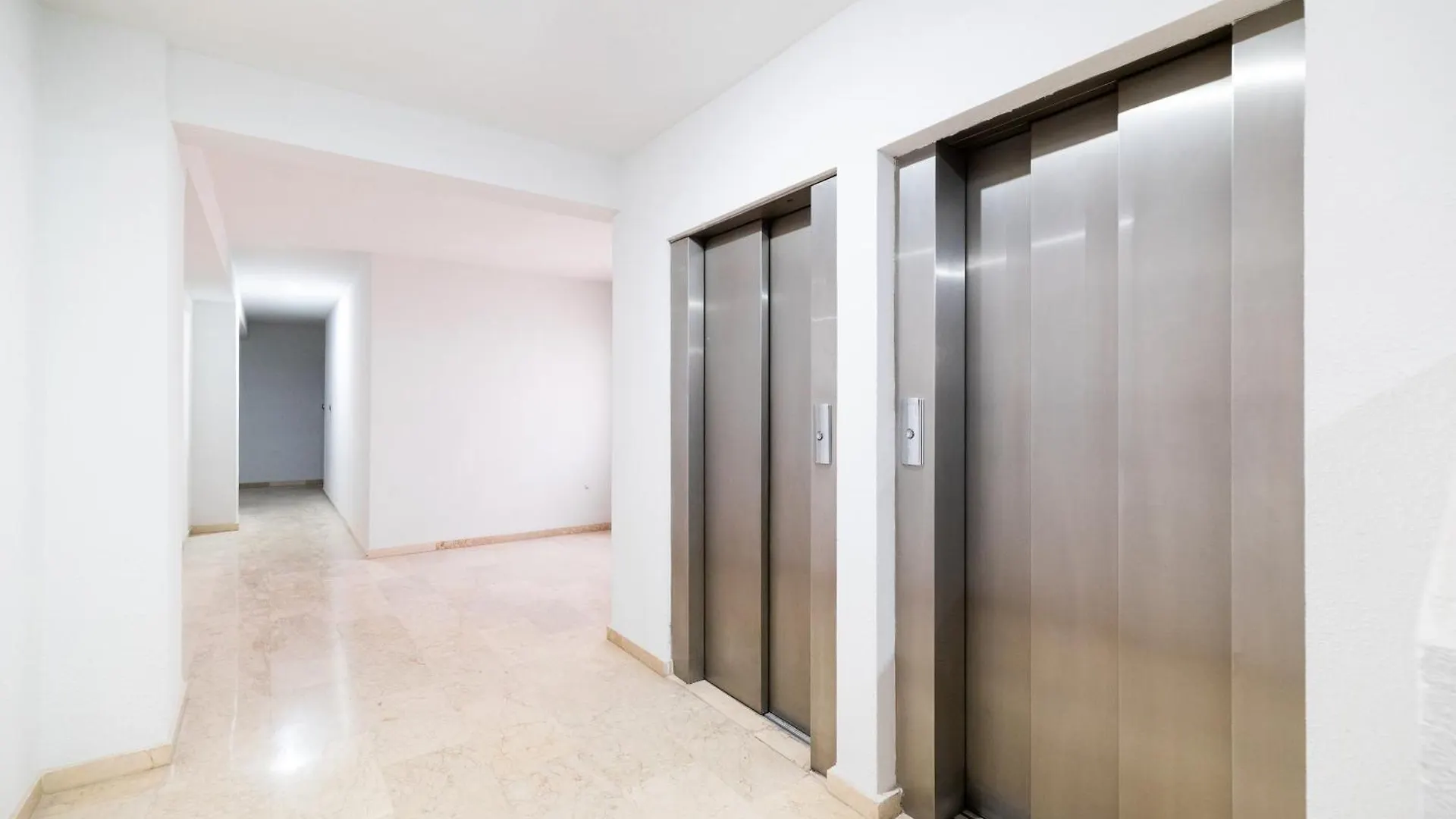 Apartment Piso Junto A Parque De Las Ciencias En Granada